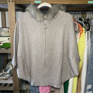🐚 PETITE STUDIO GREY FAUX FUR HOODED ZIPPER SWEATER JACKET!